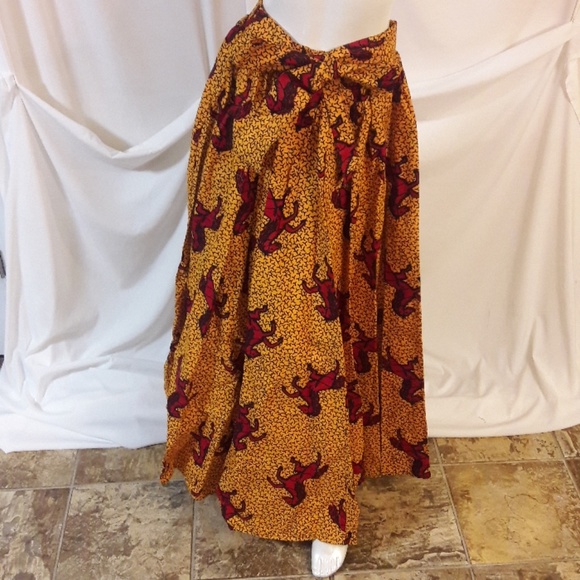 African Maxi Skirt with horse motif - Picture 5 of 6